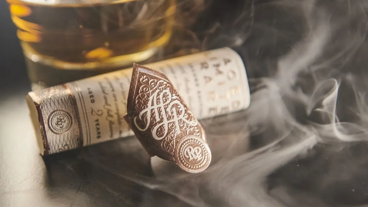 Ignite Your Passion: A Cigar That Redefines Luxury!
